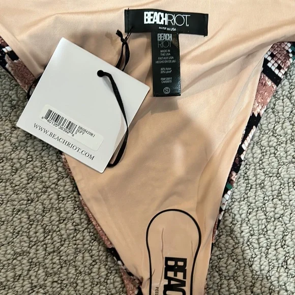 NWT Beach Riot Highway high rise bottom Jeweled Python - Picture 4 of 4